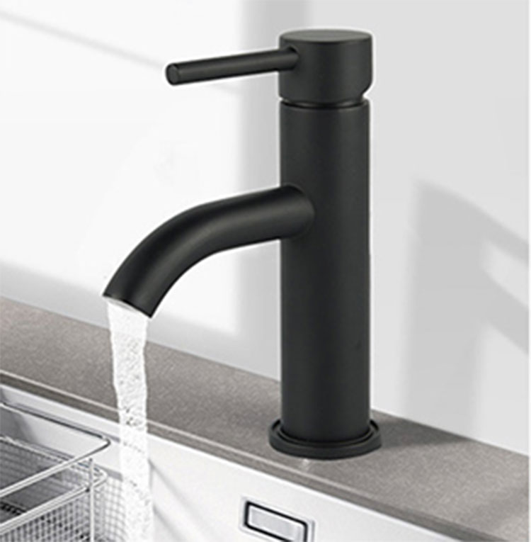 Mga Nakatagong Freestanding Bathtub Faucet